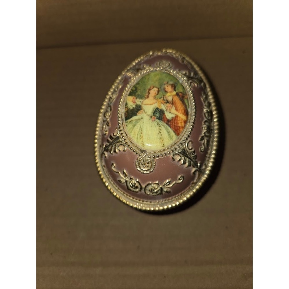 VTG Made in Japan Pink Egg Music Box Jewelry Casket Gold Tone Footed Rose Rare